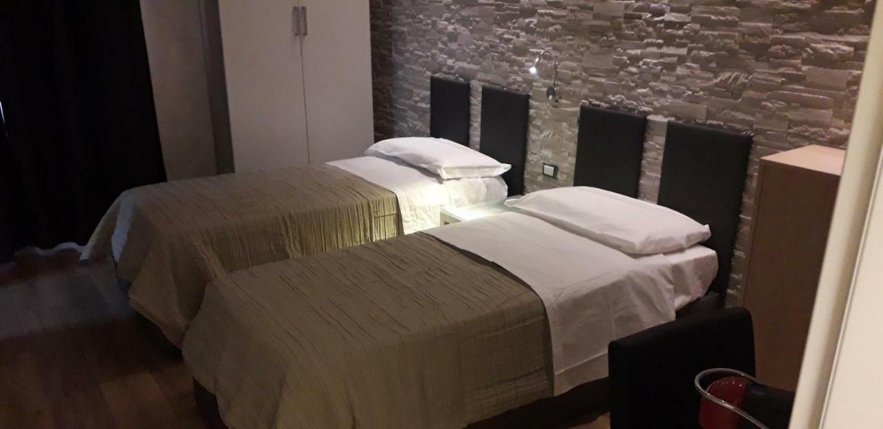 포자 A 2 Passi Da B&B 외부 사진